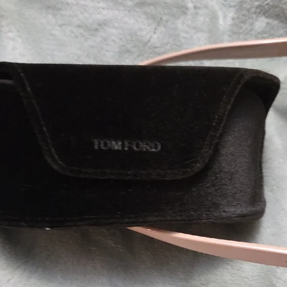 Tom Ford Light Pink Sunglasses - Picture 5 of 7
